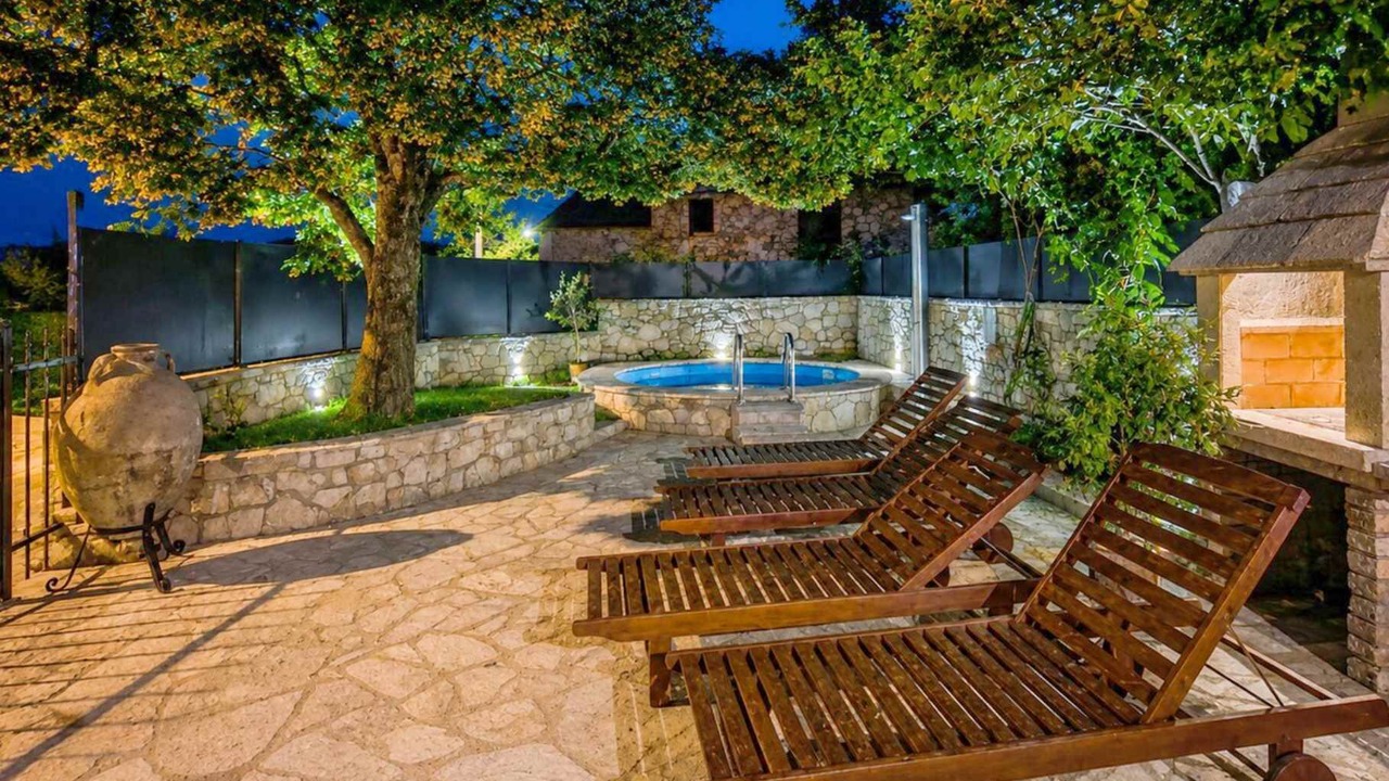 Photo of Patio Balcony in Buzet