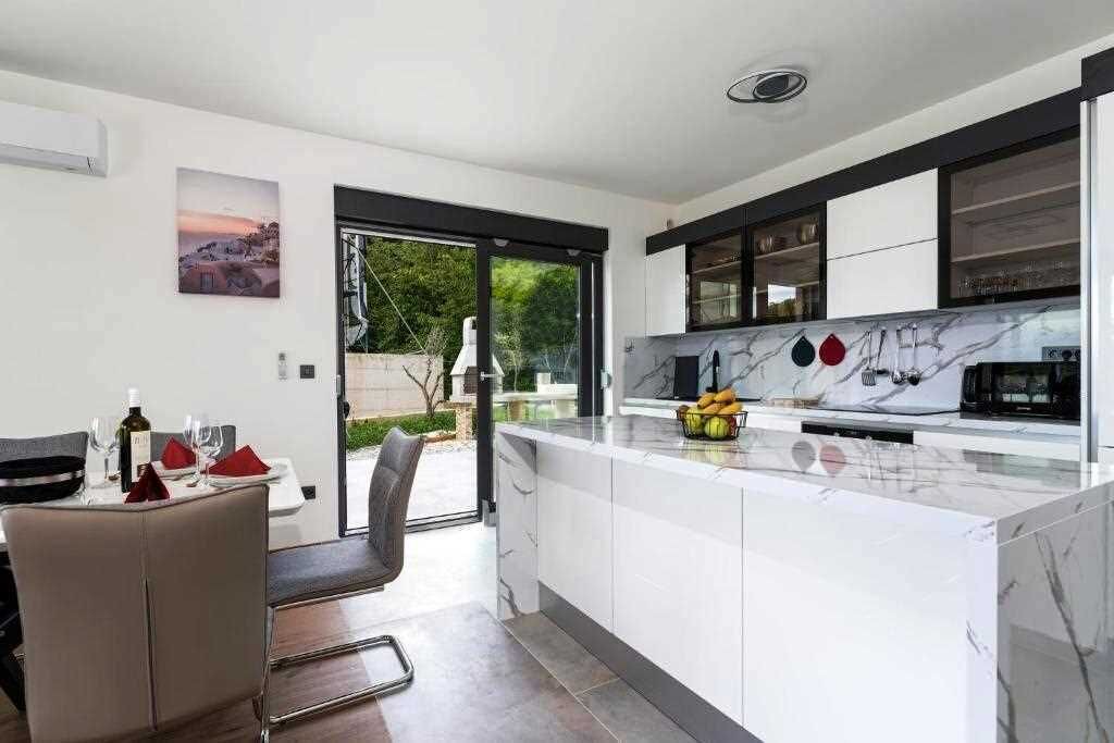 Photo of Kitchen in Risika