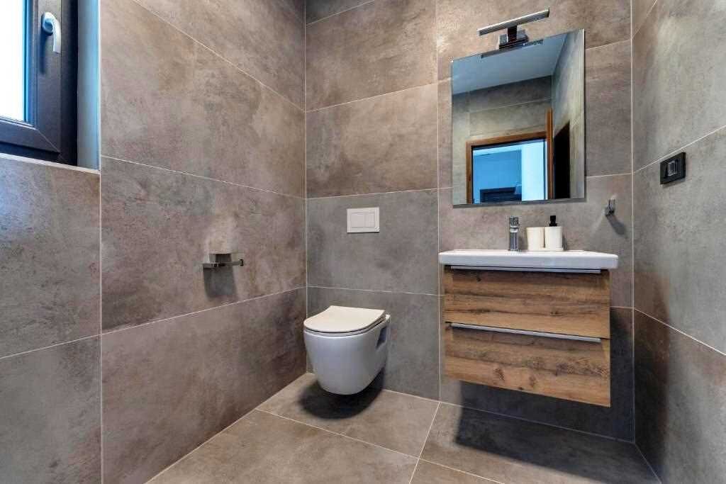 Photo of Bathroom in Risika