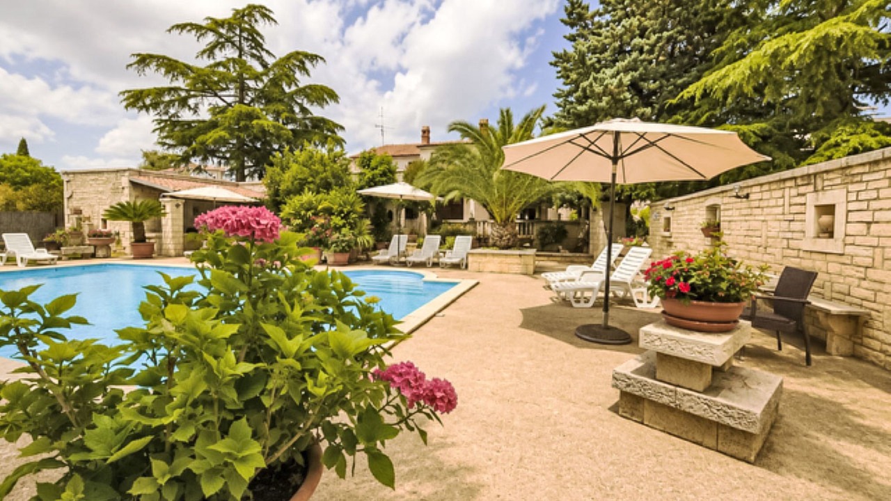Photo of Outdoor in Buici