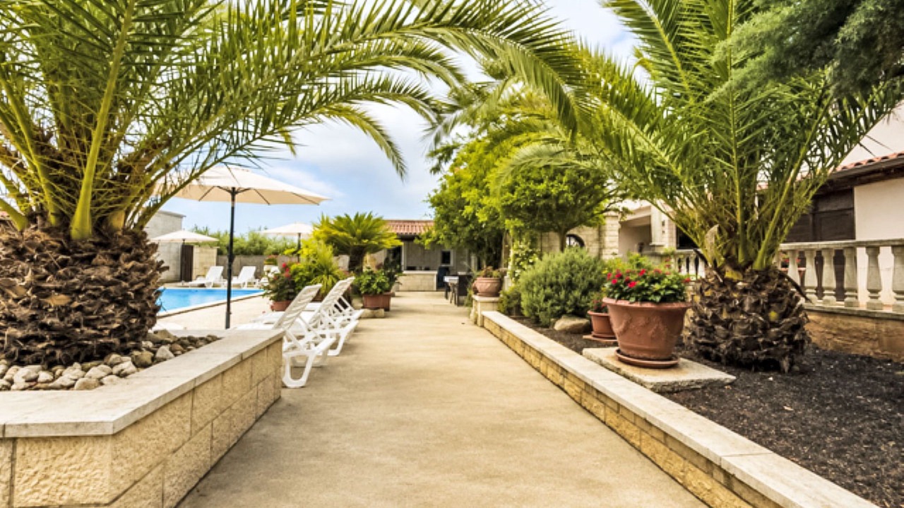 Photo of Outdoor in Buici