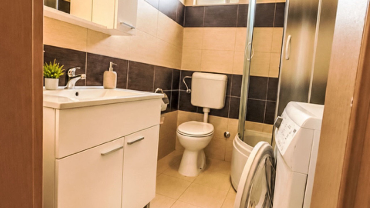 Photo of Bathroom in Buici