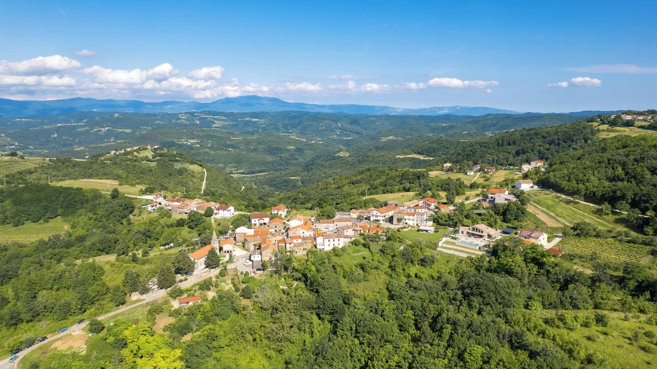 Photo of Outdoor in Kircija