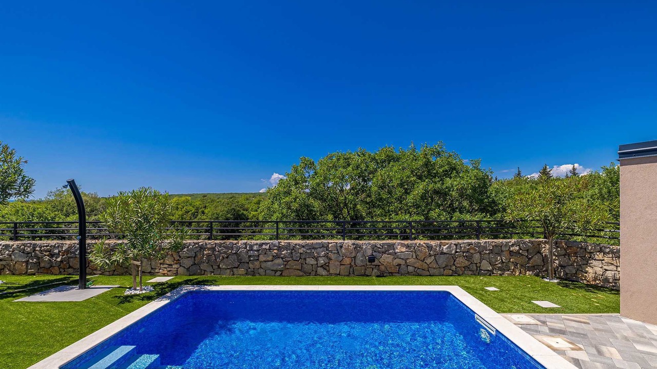Photo of Outdoor in Kornic