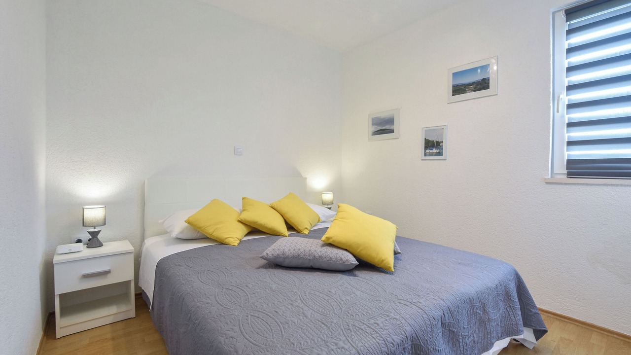 Photo of Bedroom in Drvenik Mali