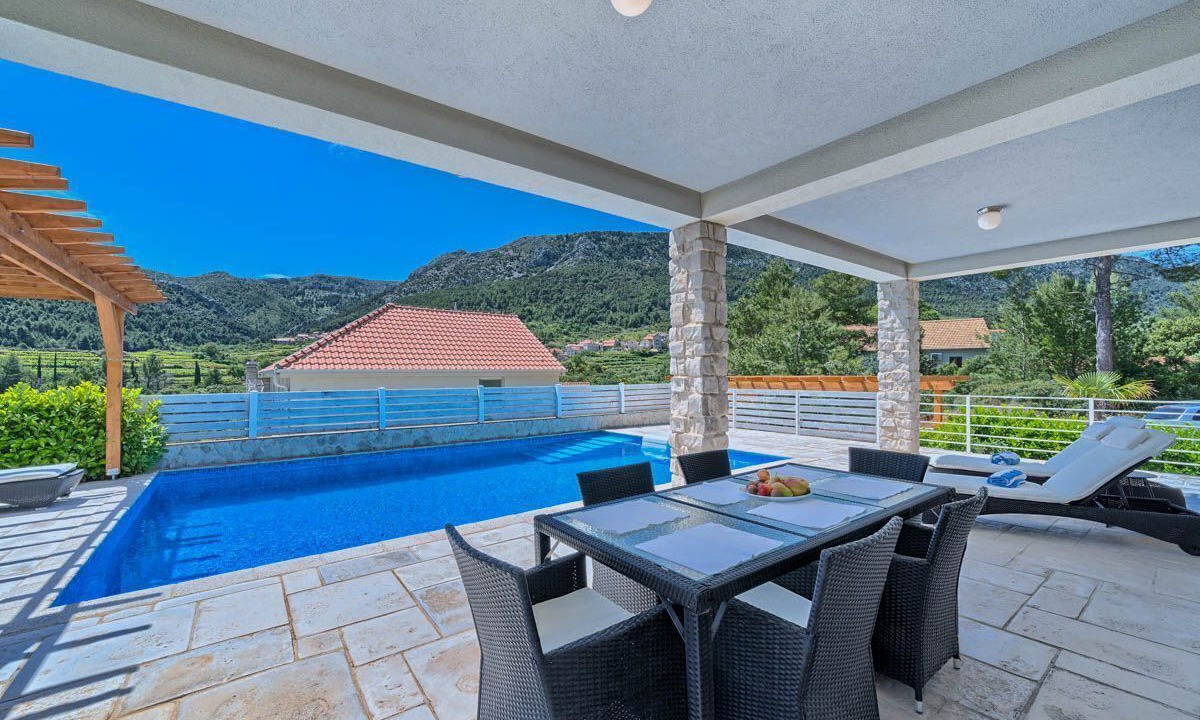 Photo of Outdoor in Pitve