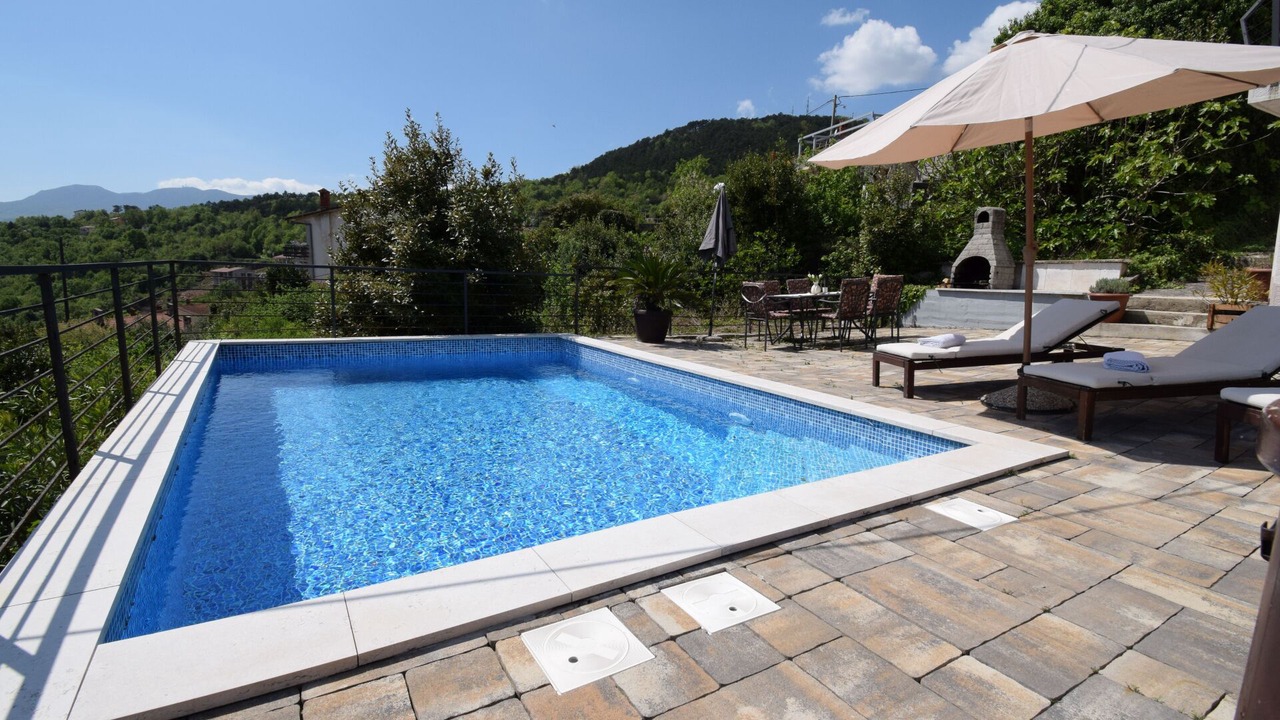Photo of Outdoor in Bregi