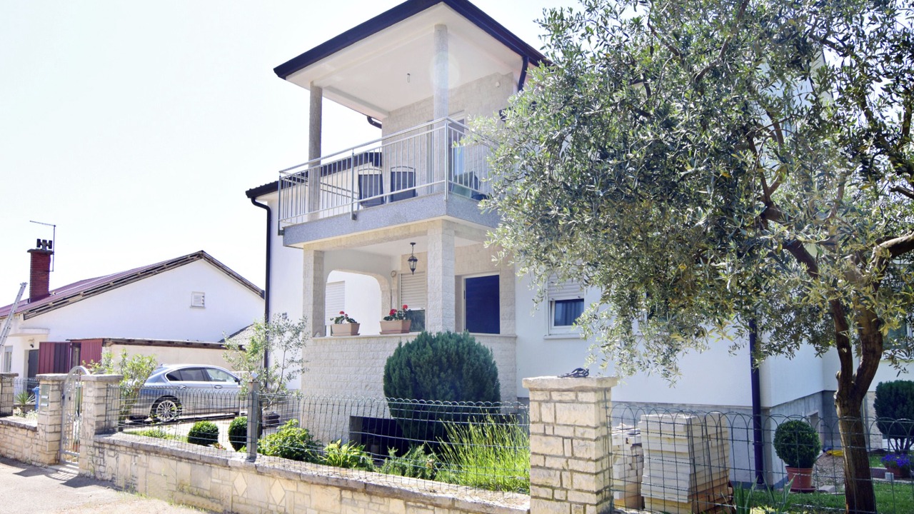 Photo of Outdoor in Krizine