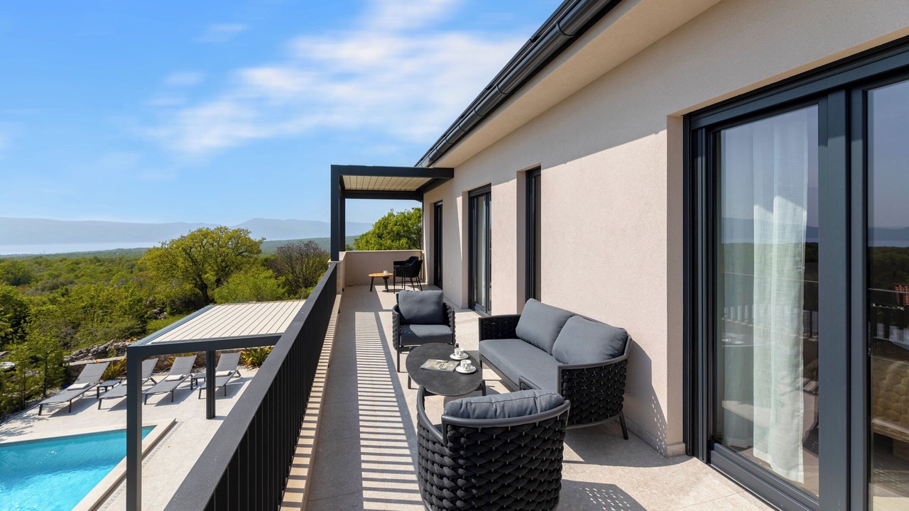 Photo of Patio Balcony in Vrh