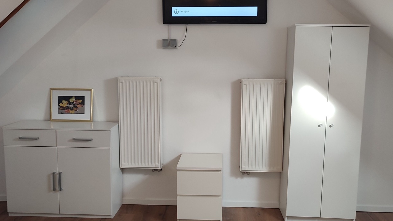 Photo of Bedroom in Paka