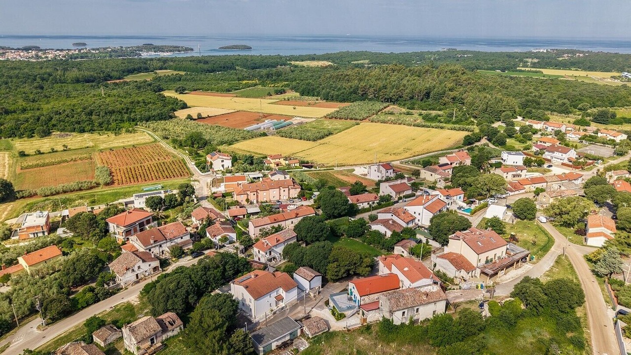Photo of Outdoor in Mugeba