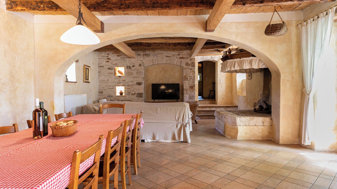 Photo of Livingroom in Gajana