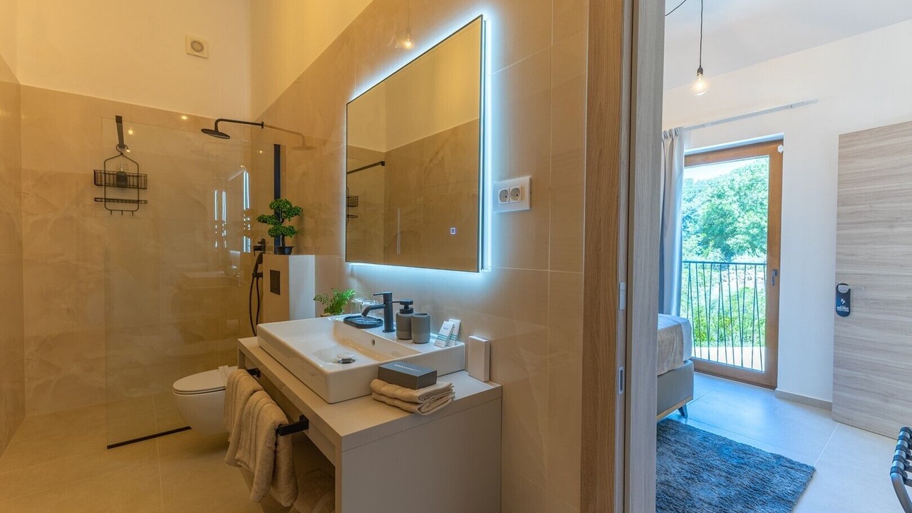 Photo of Bathroom in Kras
