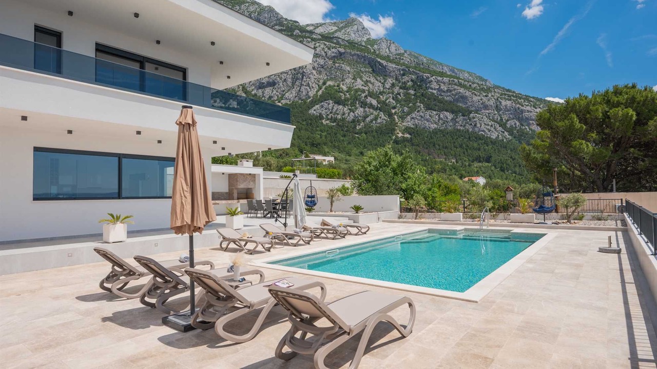 Photo of Outdoor in Makarska Old Town