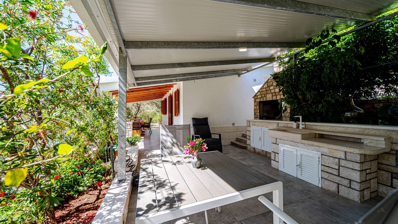 Photo of Patio Balcony in Vela Luka
