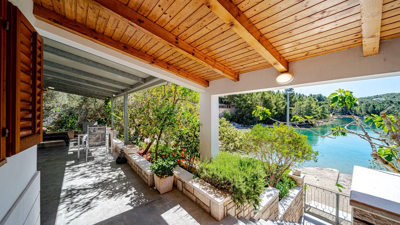 Photo of Patio Balcony in Vela Luka