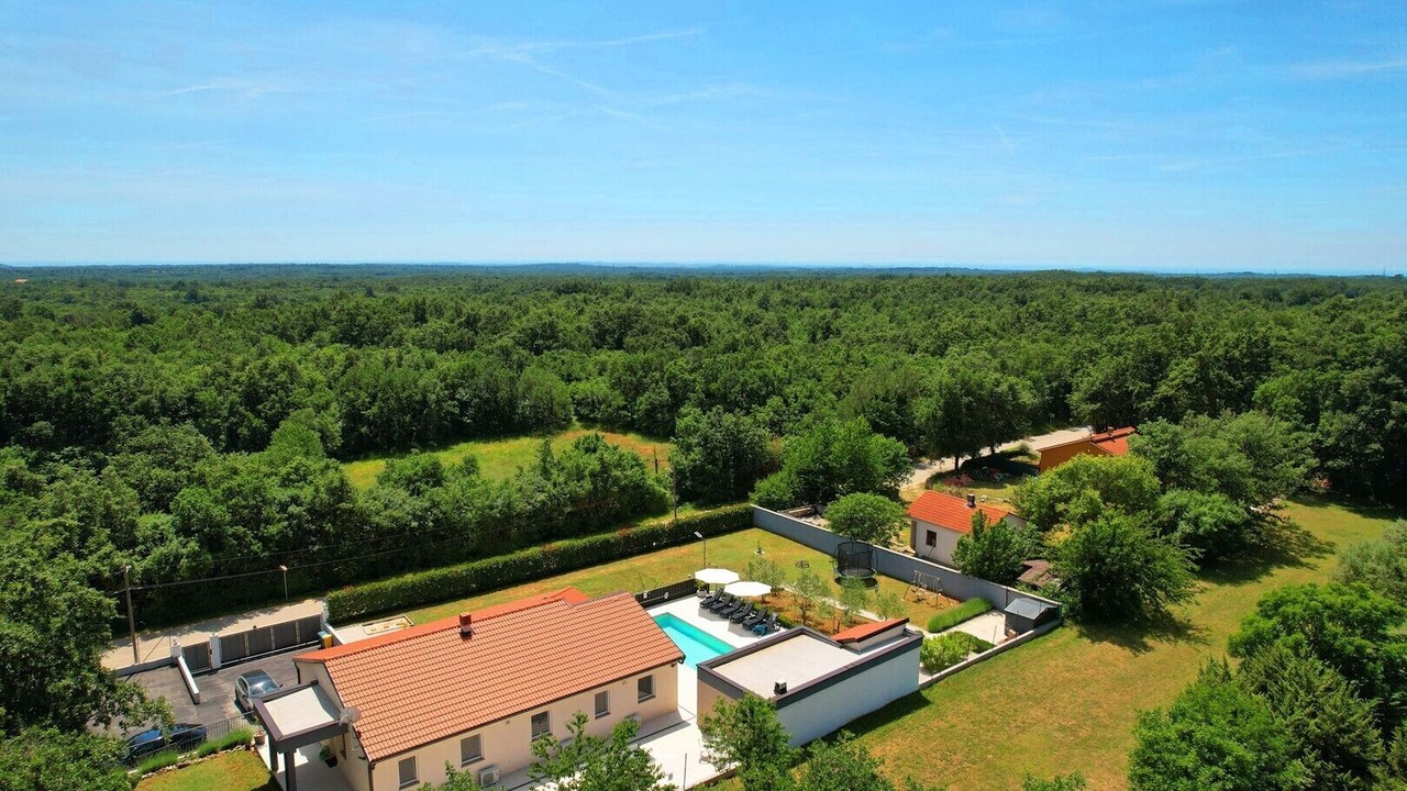 Photo of Outdoor in Divsici