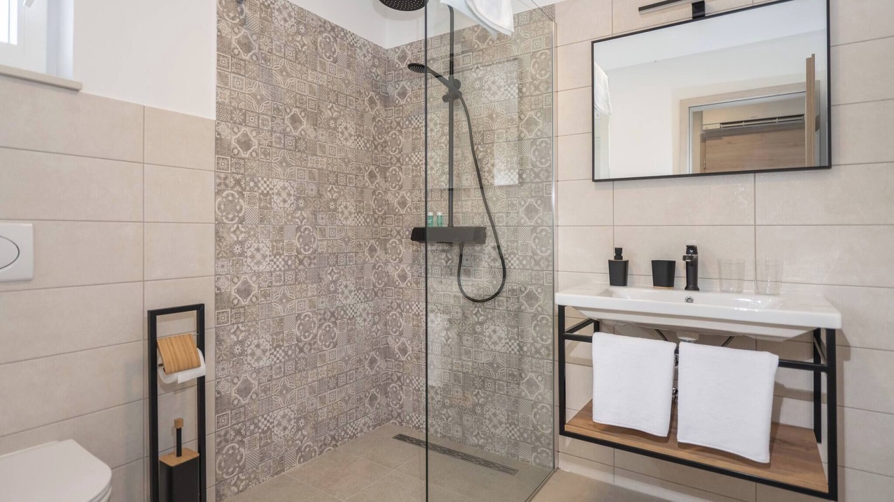 Photo of Bathroom in Presika