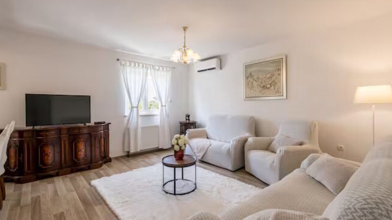 Photo of Livingroom in Lovrec