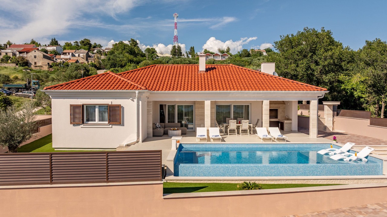 Photo of Outdoor in Razanac