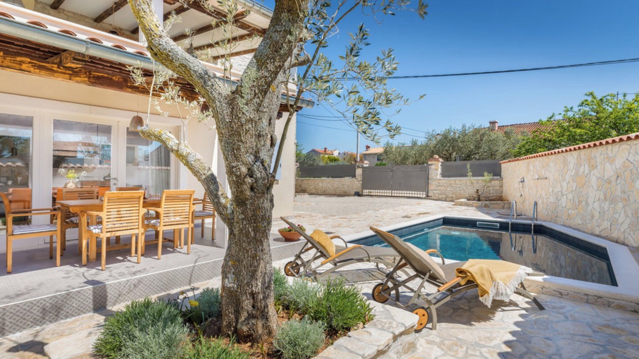 Photo of Outdoor in Galizana