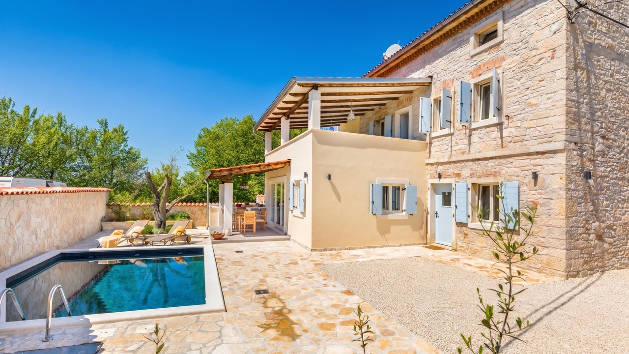 Photo of Outdoor in Galizana