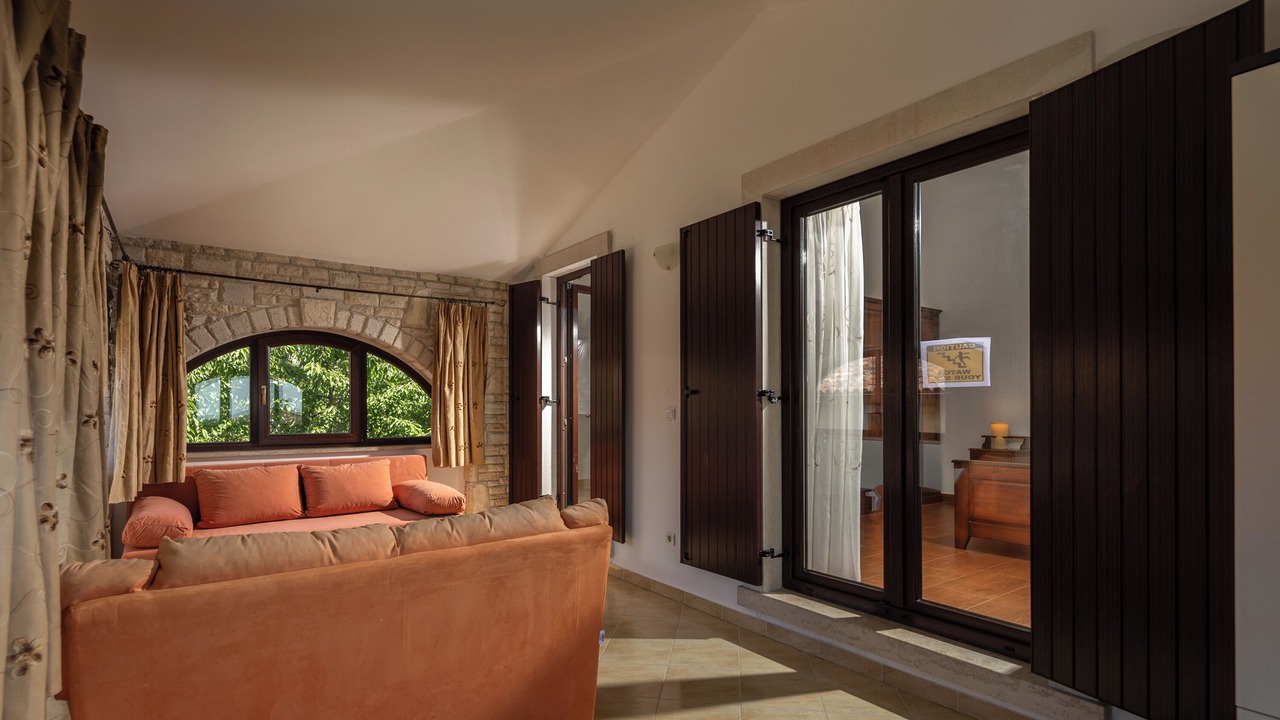 Photo of Livingroom in Orihi
