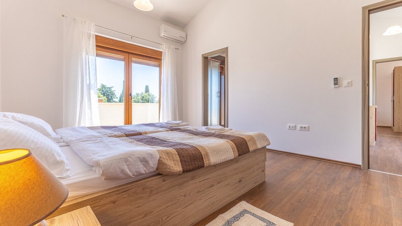 Photo of Bedroom in Buici