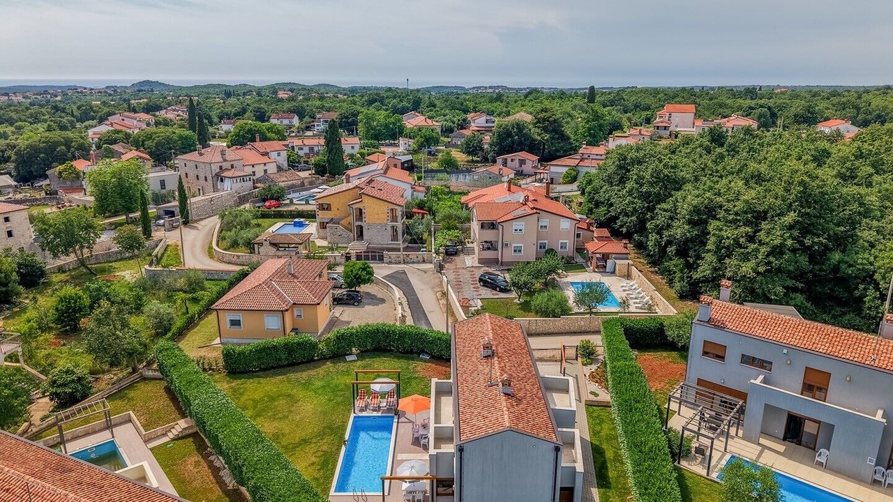 Photo of Outdoor in Buici