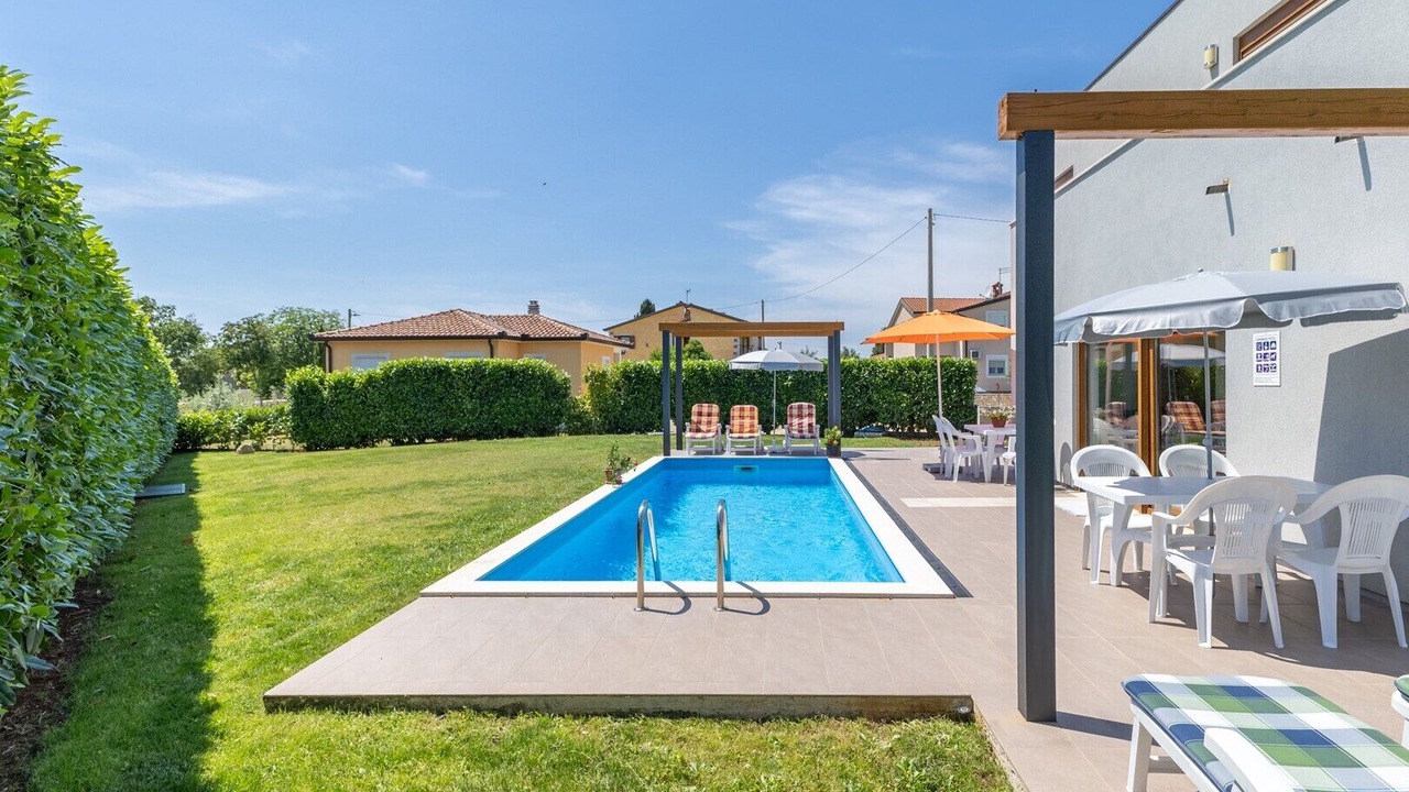 Photo of Outdoor in Buici