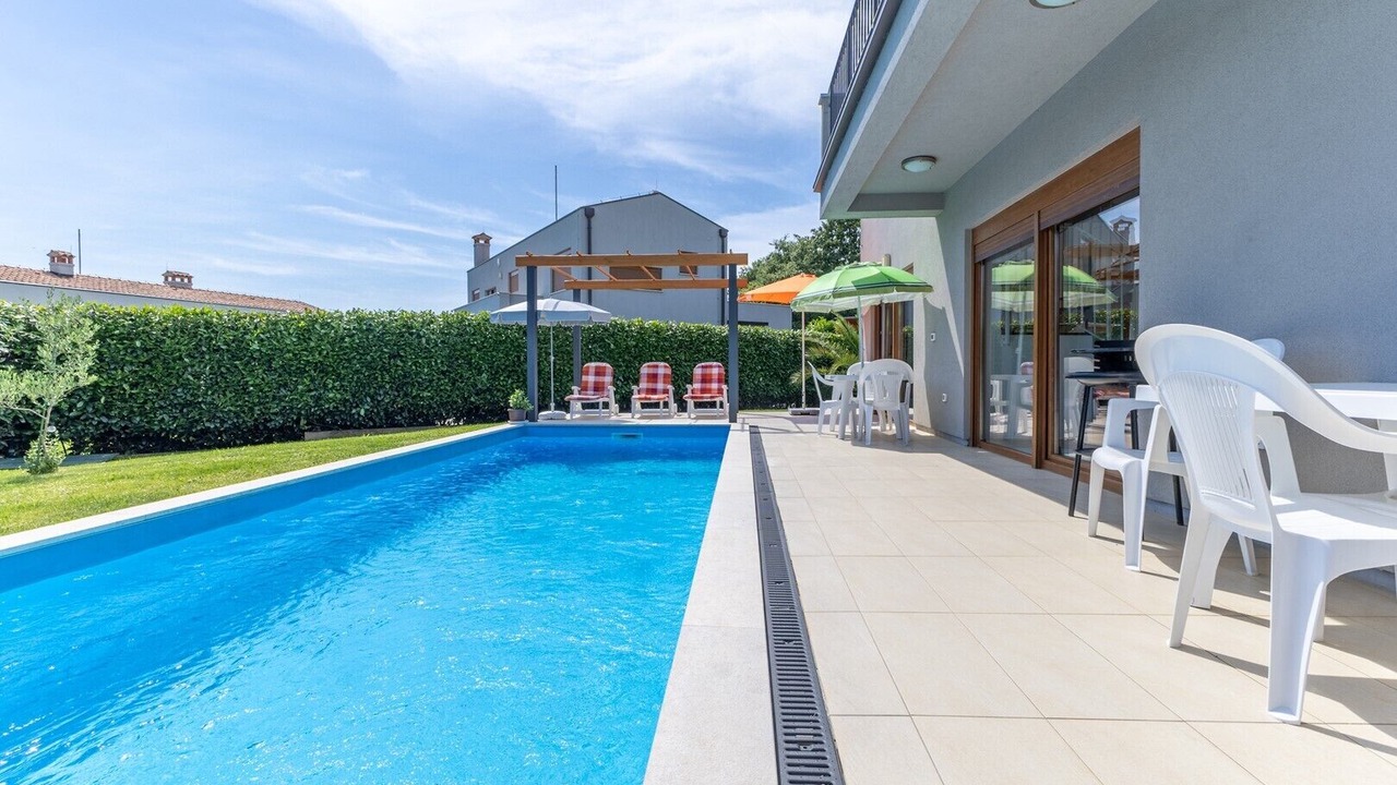 Photo of Outdoor in Buici