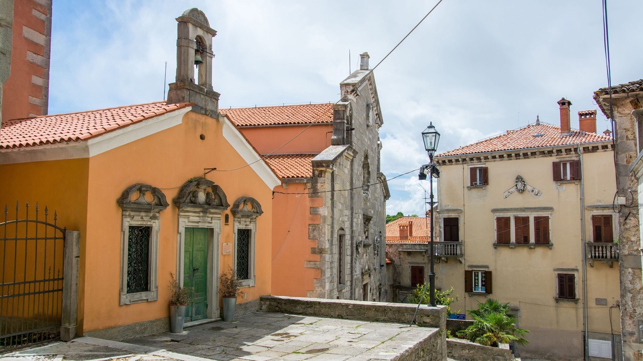Photo of Others in Labin