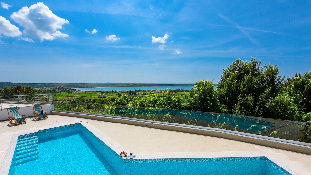 Photo of Outdoor in Razanac