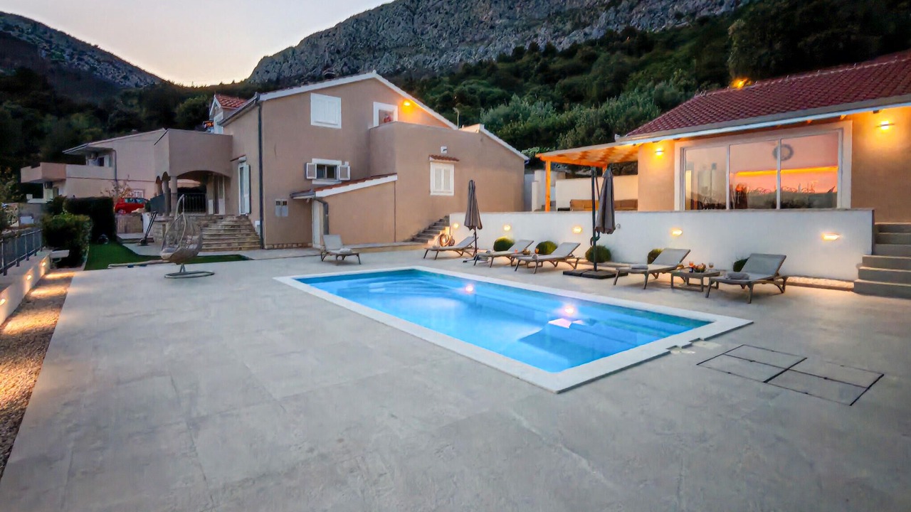 Photo of Outdoor in Klis