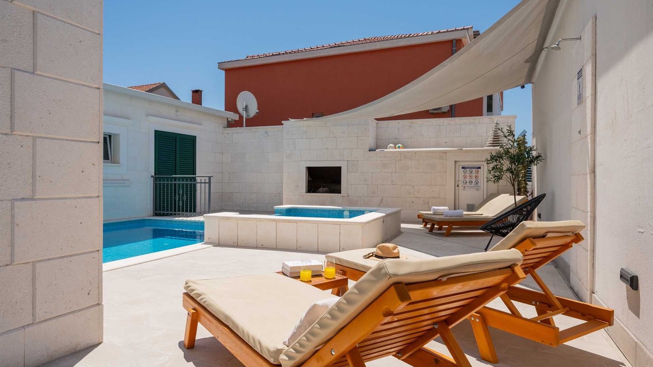 Photo of Outdoor in Kastela
