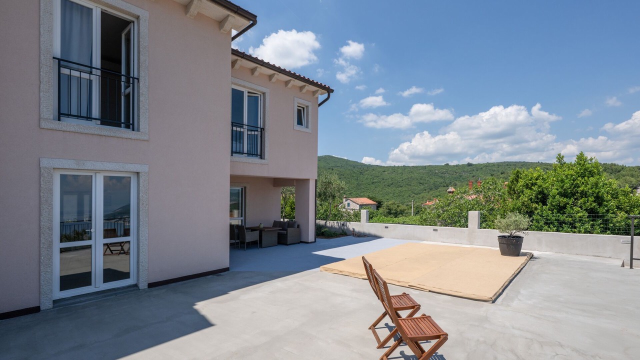 Photo of Patio Balcony in Sveta Marina