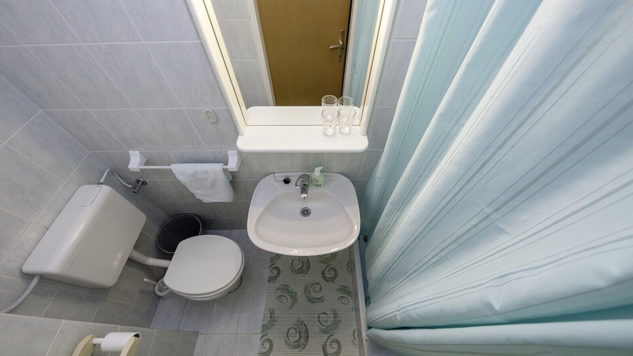 Photo of Bathroom in Suha Punta