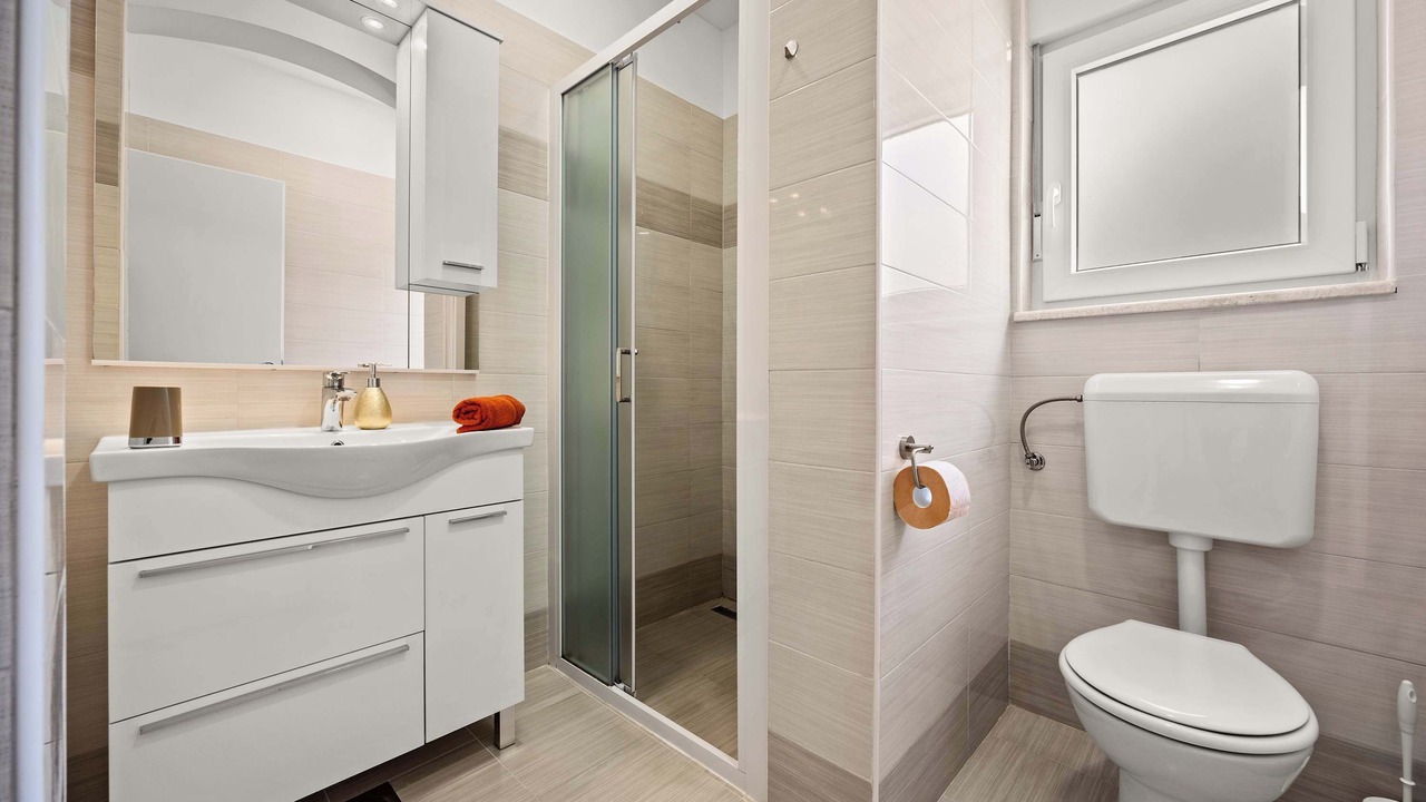 Photo of Bathroom in Orihi