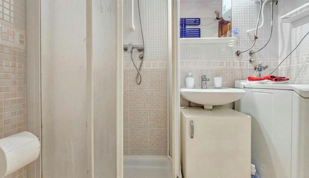 Photo of Bathroom in Mareda