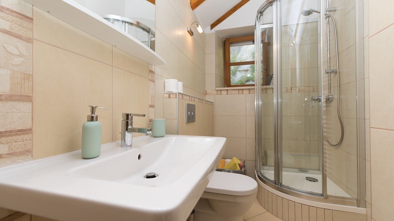 Photo of Bathroom in Borak