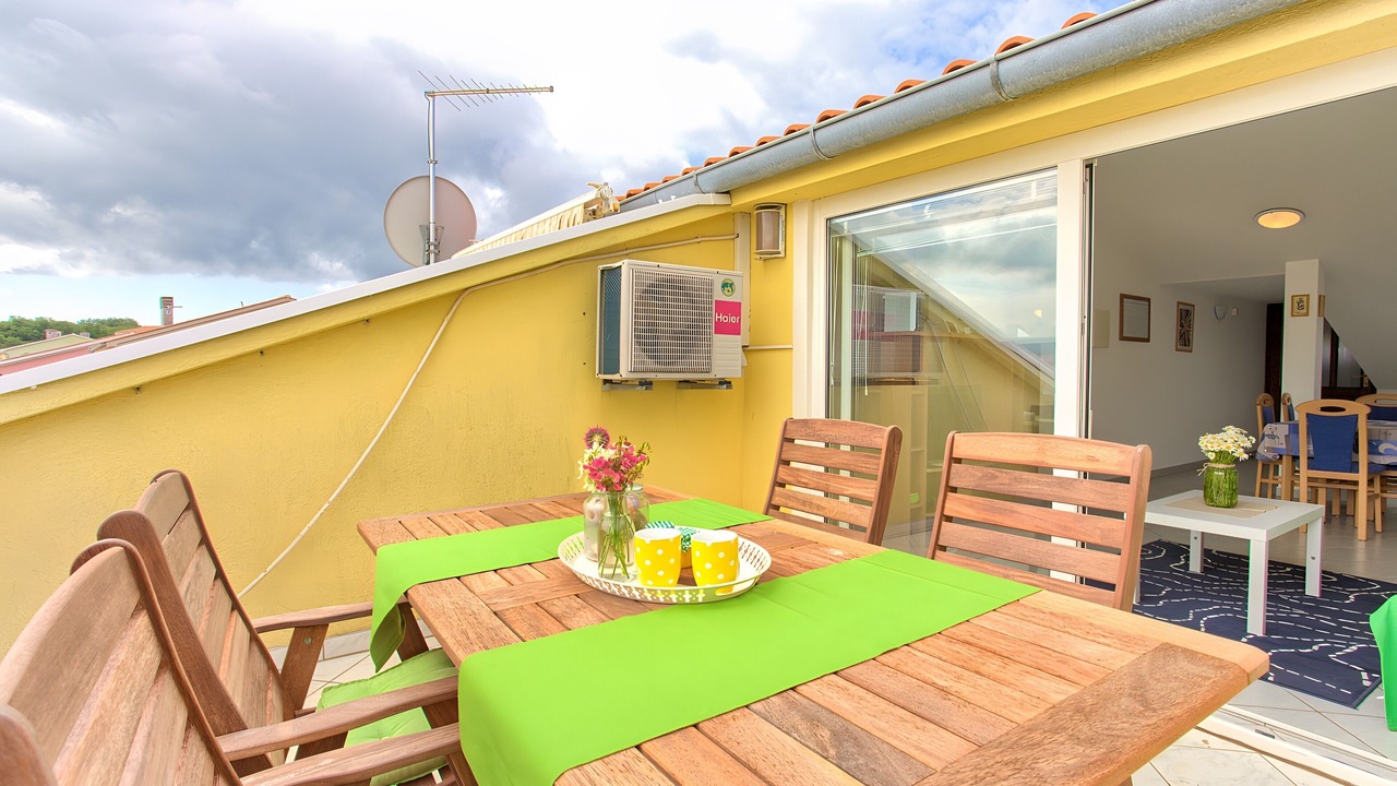 Photo of Outdoor in Porat