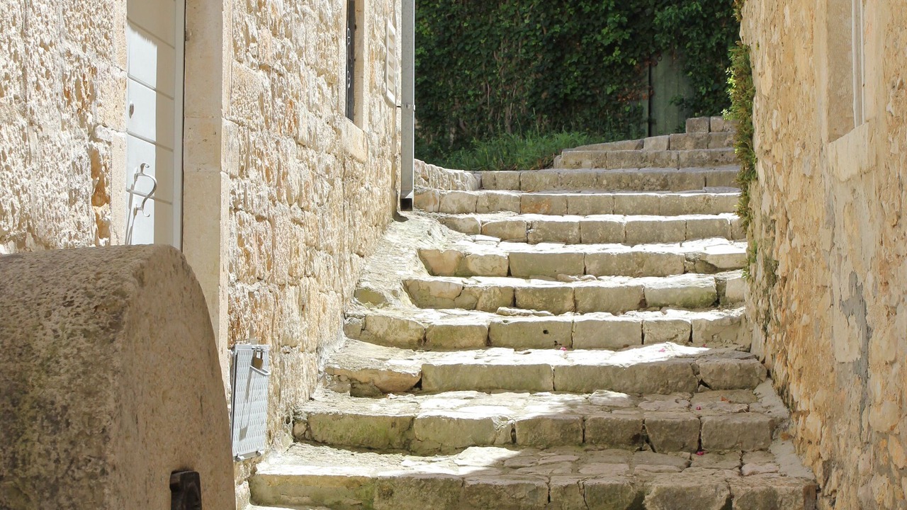 Photo of Outdoor in Sutivan