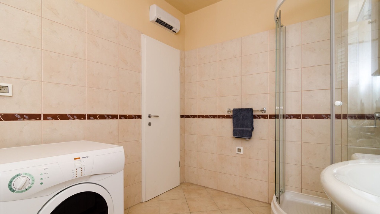 Photo of Bathroom in Ploce