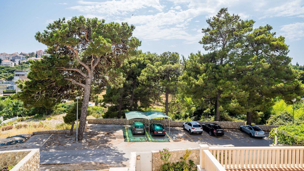 Photo of Others in Babin Kuk