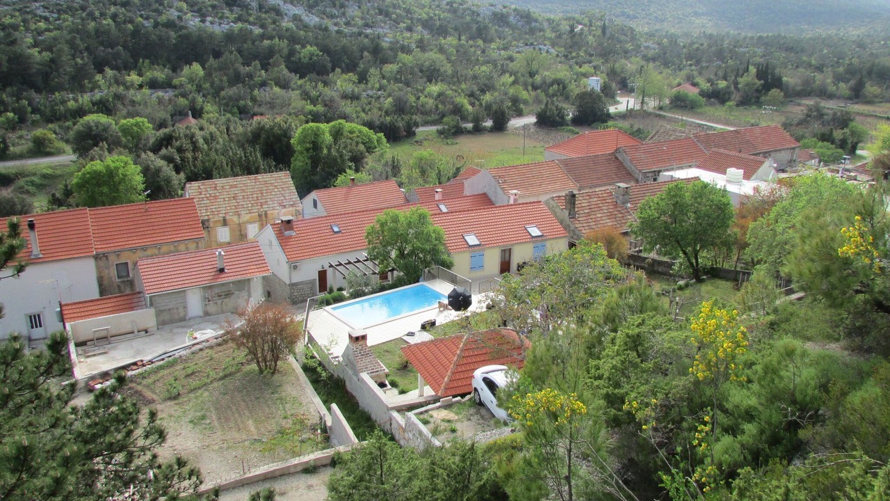 Photo of Others in Donja Banda