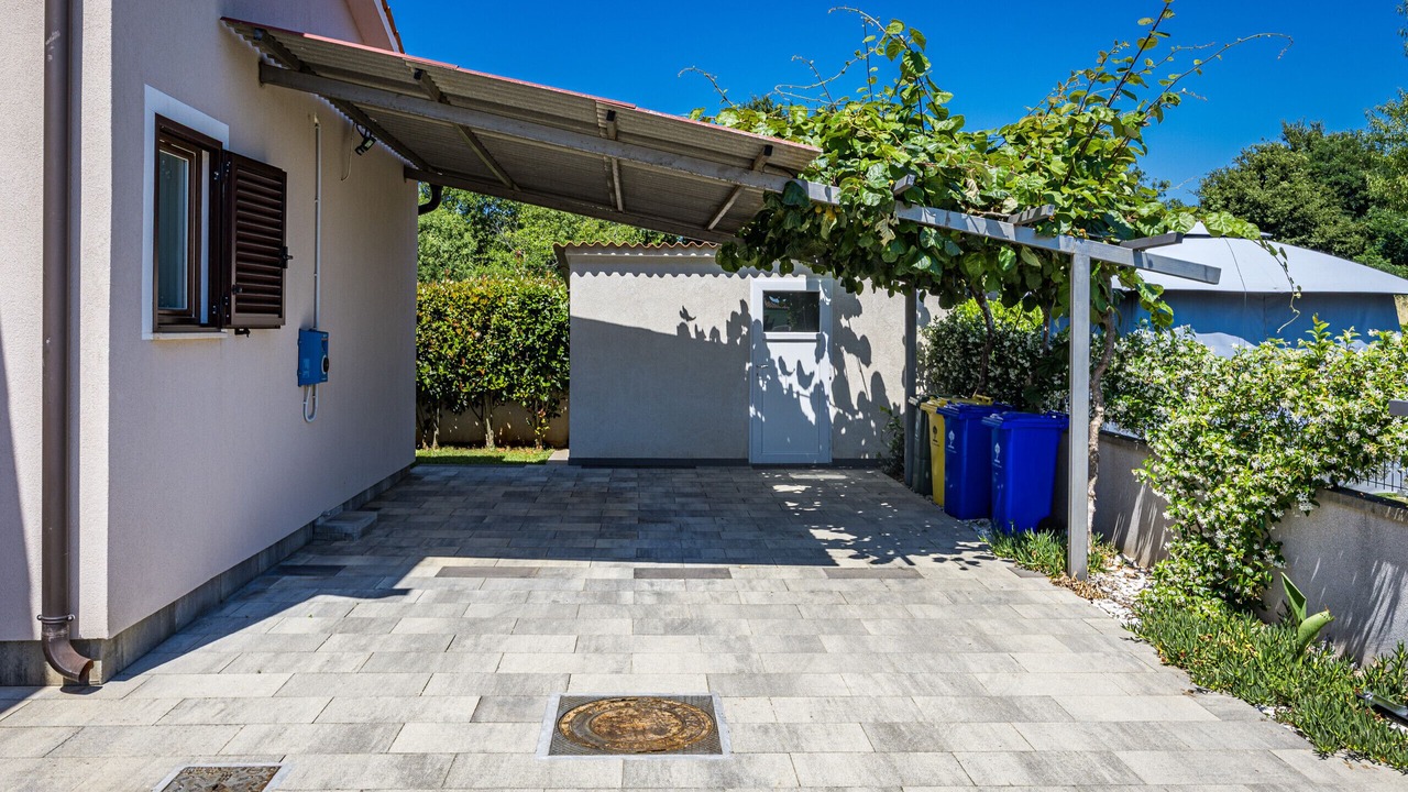 Photo of Outdoor in Marcana