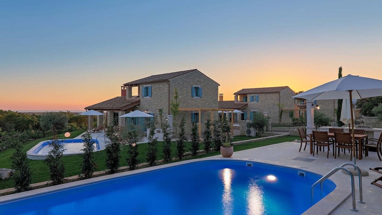 Photo of Outdoor in Vardica
