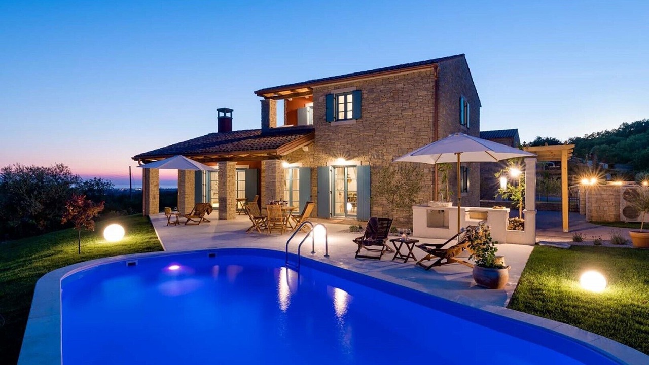 Photo of Outdoor in Vardica