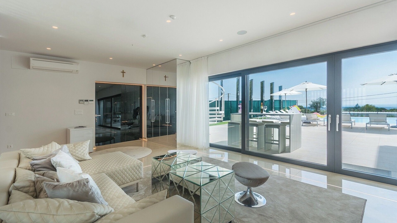 Photo of Livingroom in Kastelir