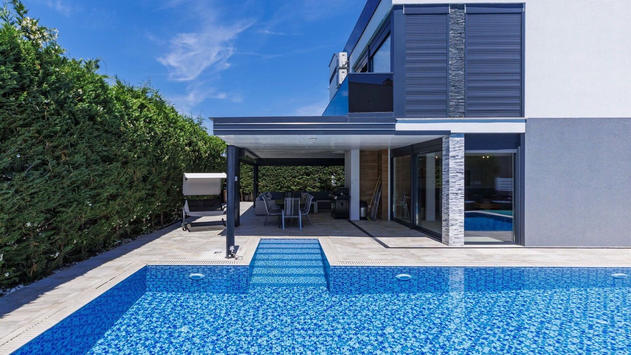 Photo of Outdoor in Valbandon